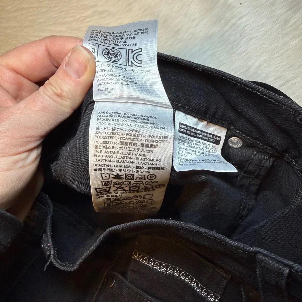 Levis 505 Straight Leg Jeans Womens Black Denim Silver Stitching Western Size 28